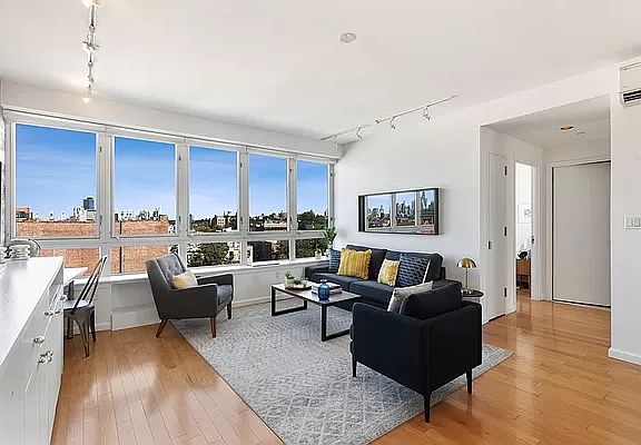 3rd image of 276 13th St APT 7C