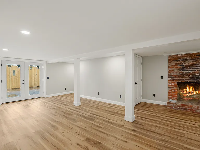 1397 Dutch Cove Rd — Photo 23