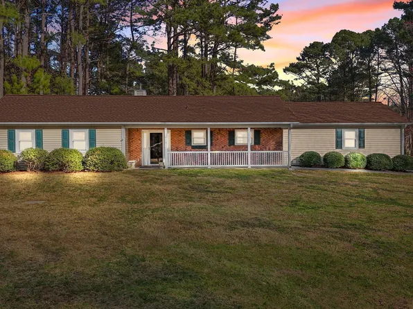 428 Seasons Dr, Raleigh, NC 27614