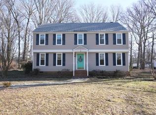 2411 Kings Lynn Rd, Midlothian, VA 23113