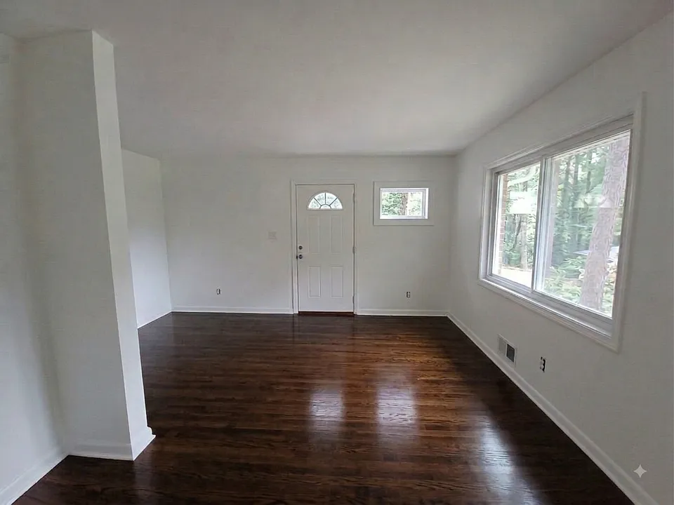 1145 Arlington Pkwy NE #1145