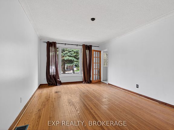 4th image of 340 Palace Rd