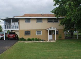 403 Haulover Cir, Montross, VA 22520