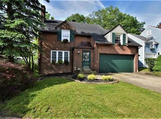 3640 Northcliffe Rd, University Heights, OH 44118