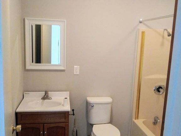 5th image of 3912 Aurora St