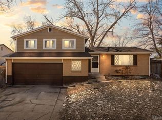 9556 W Maplewood Ave, Littleton, CO 80123