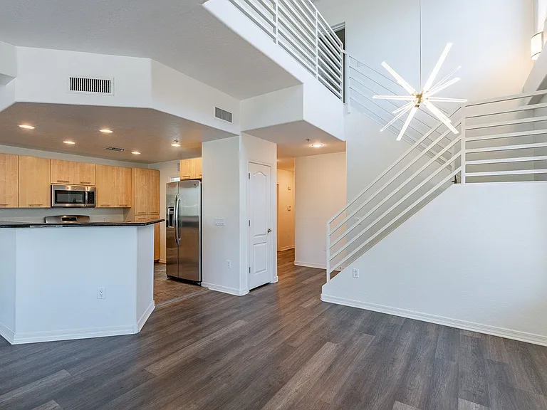 16 W Encanto Blvd #130 — Photo 9