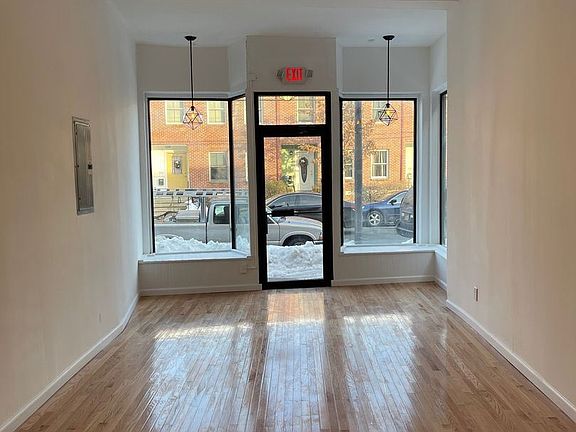 4th image of 343 Liberty St