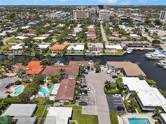 3rd image of 228 Marine Ct