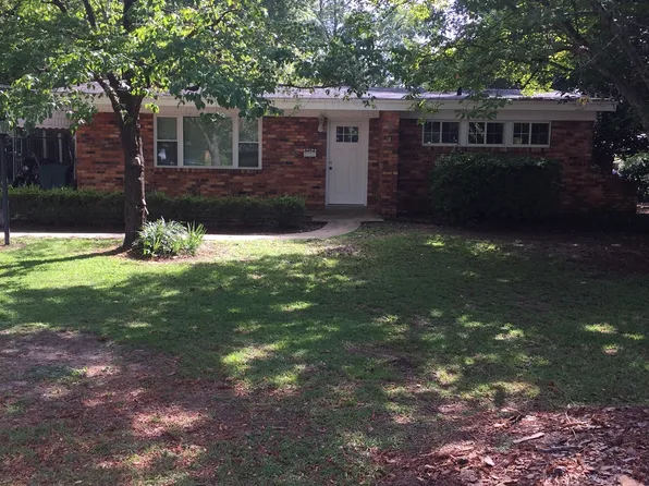 302 Whetstone Dr, Montgomery, AL 36109