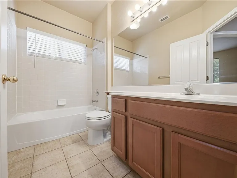 4319 Cadee Ct — Photo 42