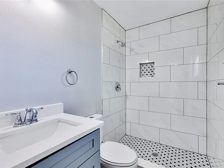 2419 Orange Center Blvd — Photo 21