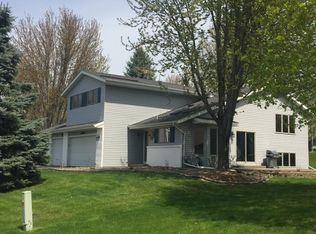 3108 Sunset Lake Dr, Burnsville, MN 55337