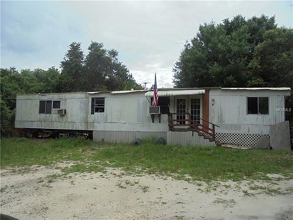 3rd image of 1807 NW Eucalyptus Ave