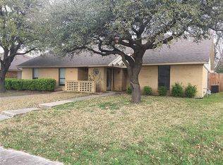333 Dogwood Dr, Grapevine, TX 76051