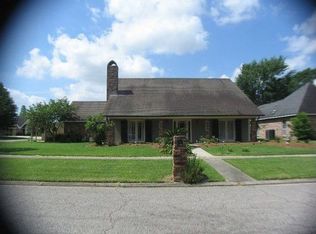 13724 House Of Lancaster Dr, Baton Rouge, LA 70816