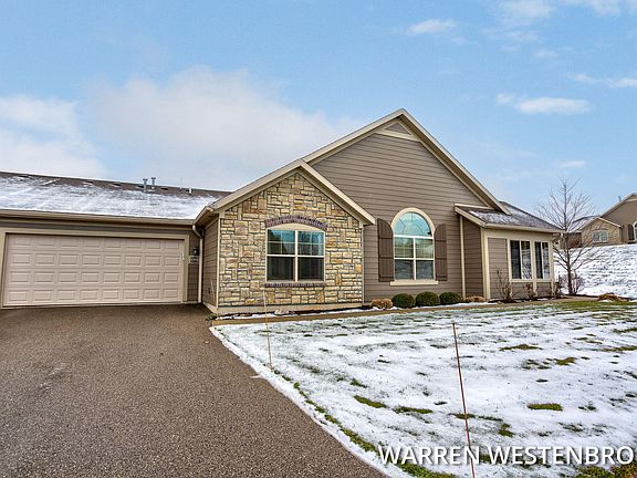 2nd image of 1213 Riverview Dr