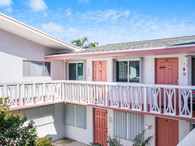 2286 Lake Osborne Drive #14, Lake Worth, FL, 33461