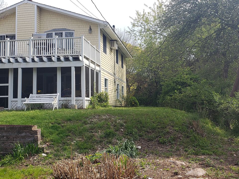 1st image of 76 Carpenter Dr