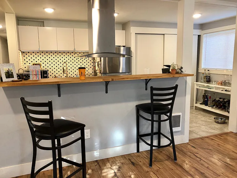 2863 Thorndyke Ave W #202 — Photo 1