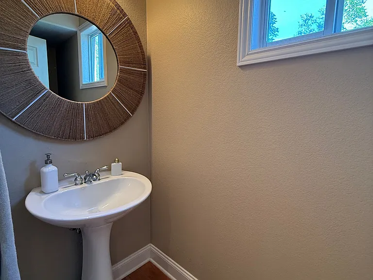 Powder room