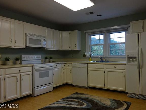 2nd image of 5700 Brewer House Cir APT 202-11