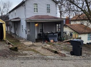 904 Hilltop St, Homestead, PA 15120