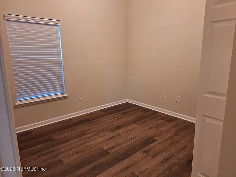 7032 Deer Lodge Cir #101 — Photo 15