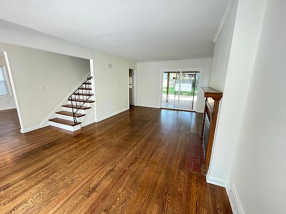4th image of 412 E 79th St