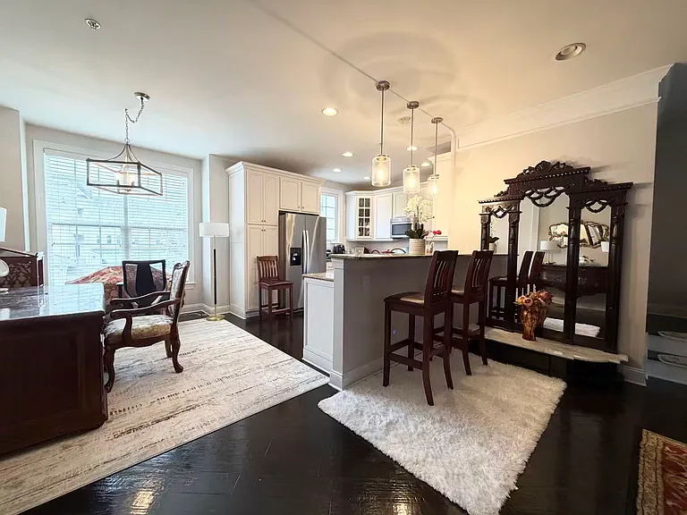 10410 Sablewood Dr #111 — Photo 13