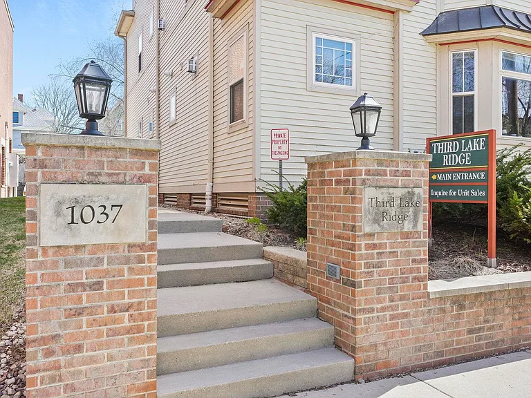 1037 Williamson St #107 — Photo 39