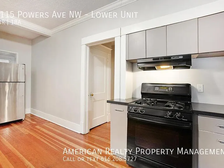 1115 Powers Ave NW #LOWER — Photo 8