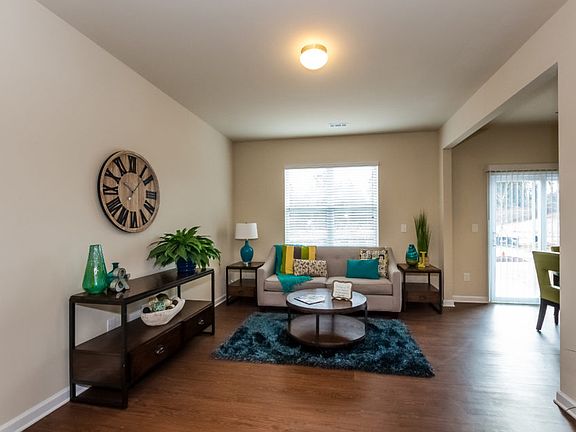 2nd image of 2018 Aragon Ln