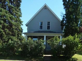 554 20th Ave, Moline, IL 61265