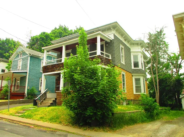 7 Reynolds Ave, Oneonta, NY 13820