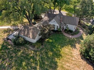 15135 Stearns Pl, Overland Park, KS 66221