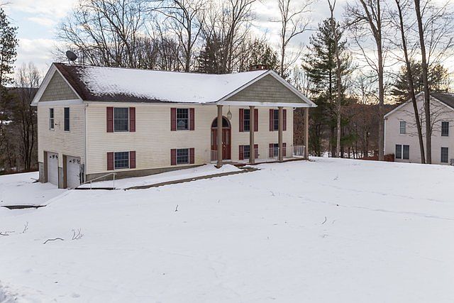 1st image of 24 Cole Haven Ter W