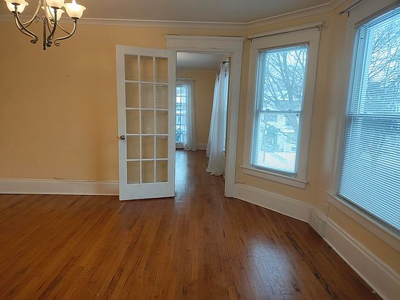Looking From Dining Room To Livingroom.