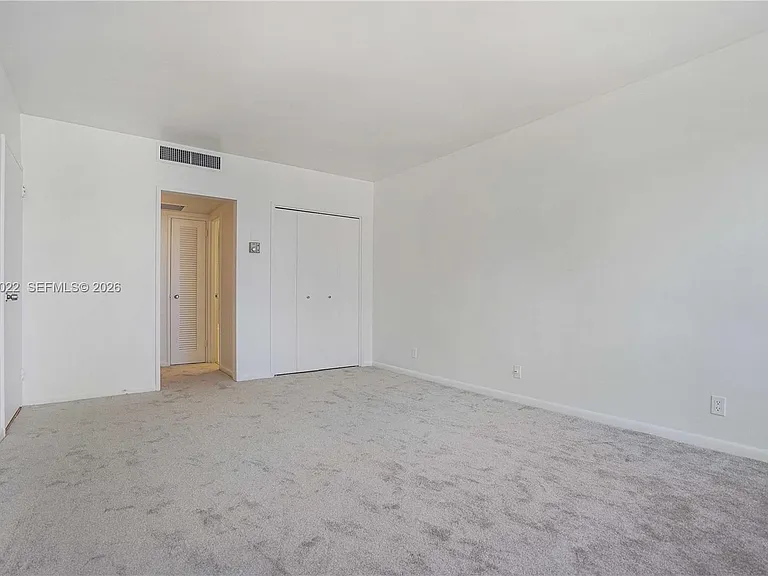 5700 Collins Ave #10C — Photo 14
