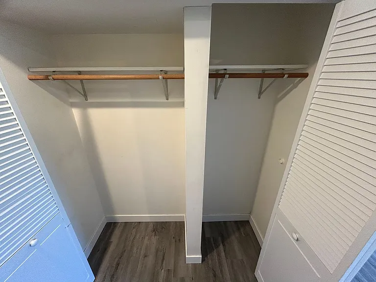 703 N Park 704 Tarn — Photo 32