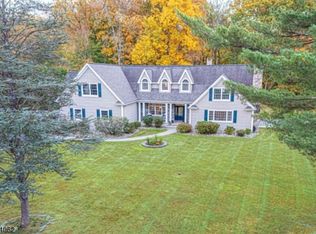 33 Franklin Rd, Mendham, NJ 07945
