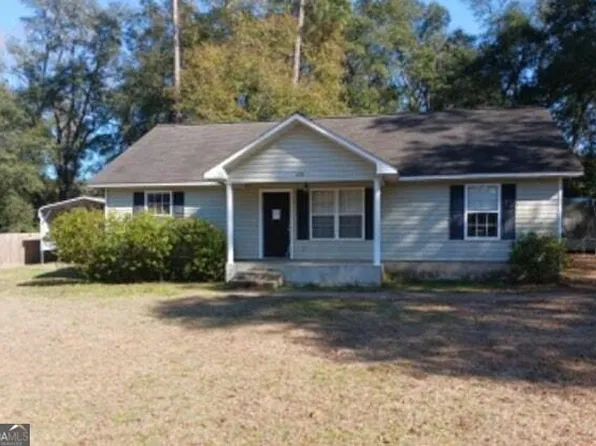 216 Cloverleaf Cir, Bainbridge, GA 39817