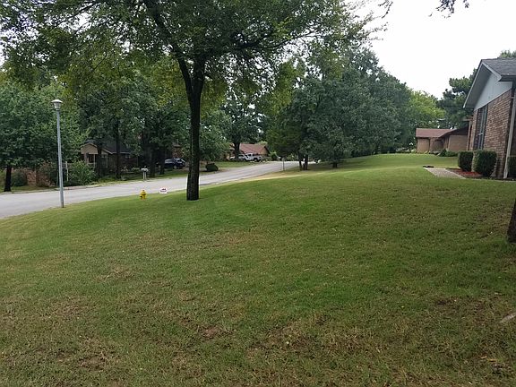4th image of 411 Azure Hills Dr