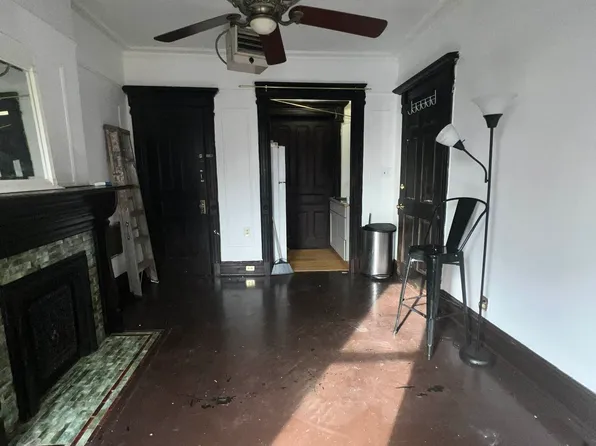 562 Macon Street image 1 of 5