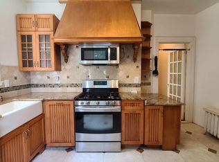 44 Fulton St, Weehawken, NJ 07086