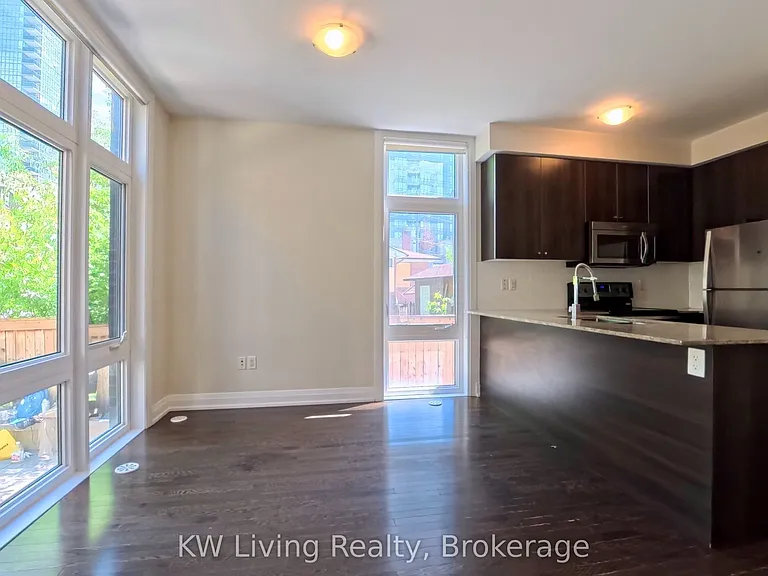 11 Eldora Ave #11 — Photo 3