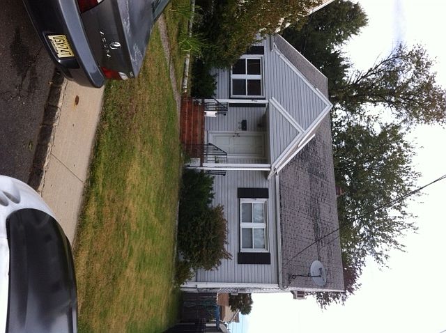 1st image of 26 Greylock Pl