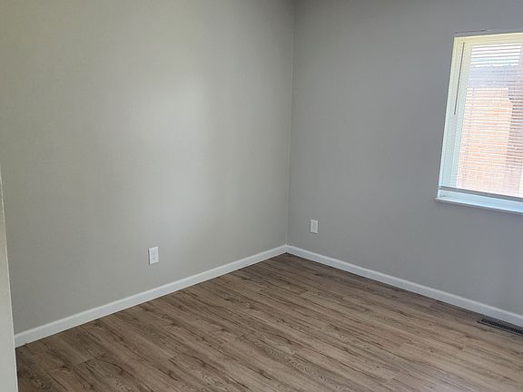 5th image of 491 Catalina Dr #F-1