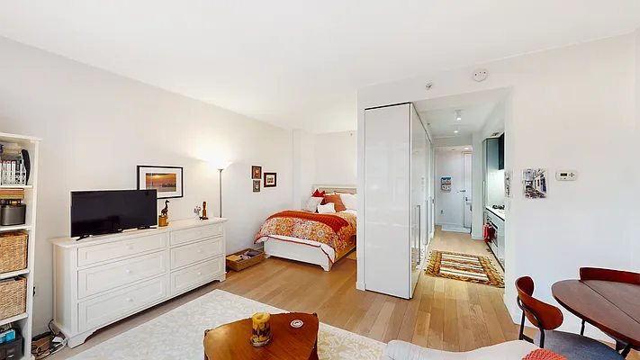 Rented by Verus Real Estate | media 2