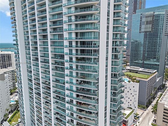 5th image of 1331 Brickell Bay Dr APT 2601